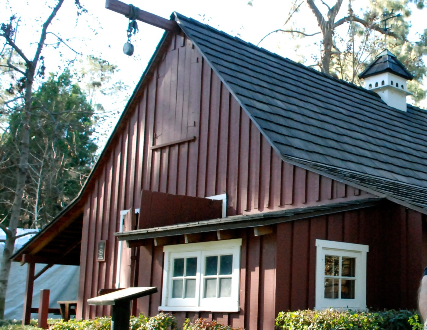 Freebie of the week: Walt Disney’s Carolwood Barn