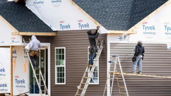 Homebuilders bet on 1% mortgage rates to wake up US buyers