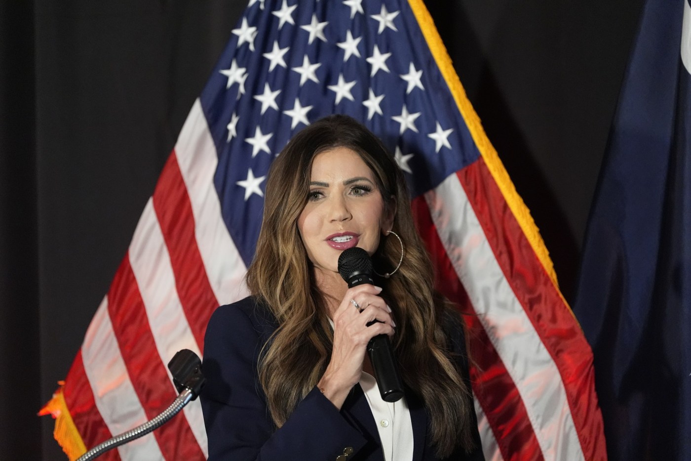 The federal government’s ‘new’ slogan reveals its vision for immigration policy