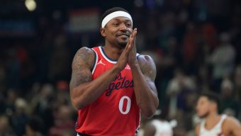 Clippers lose Bradley Beal for the season with a fractured hip