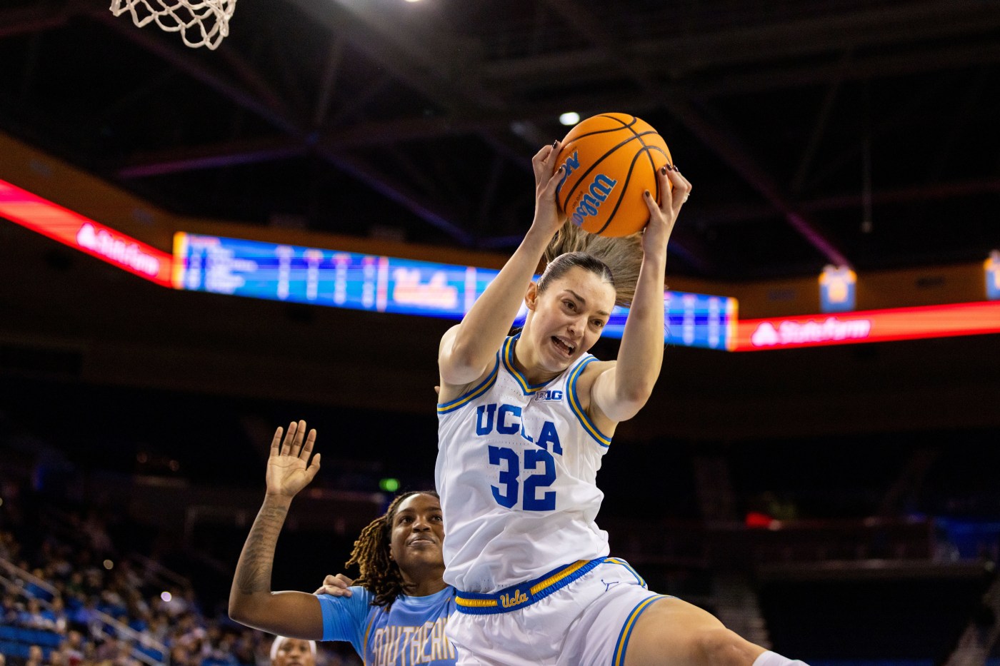 UCLA women’s basketball routs Southern