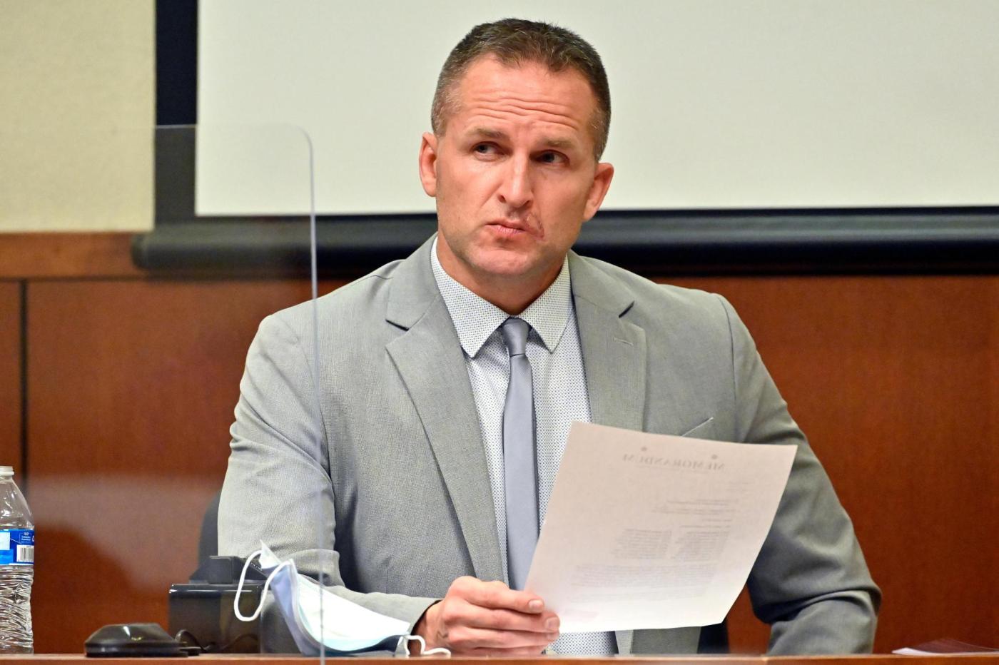 Prosecutors ask appeals court to let ex-officer convicted in Breonna Taylor raid out of prison