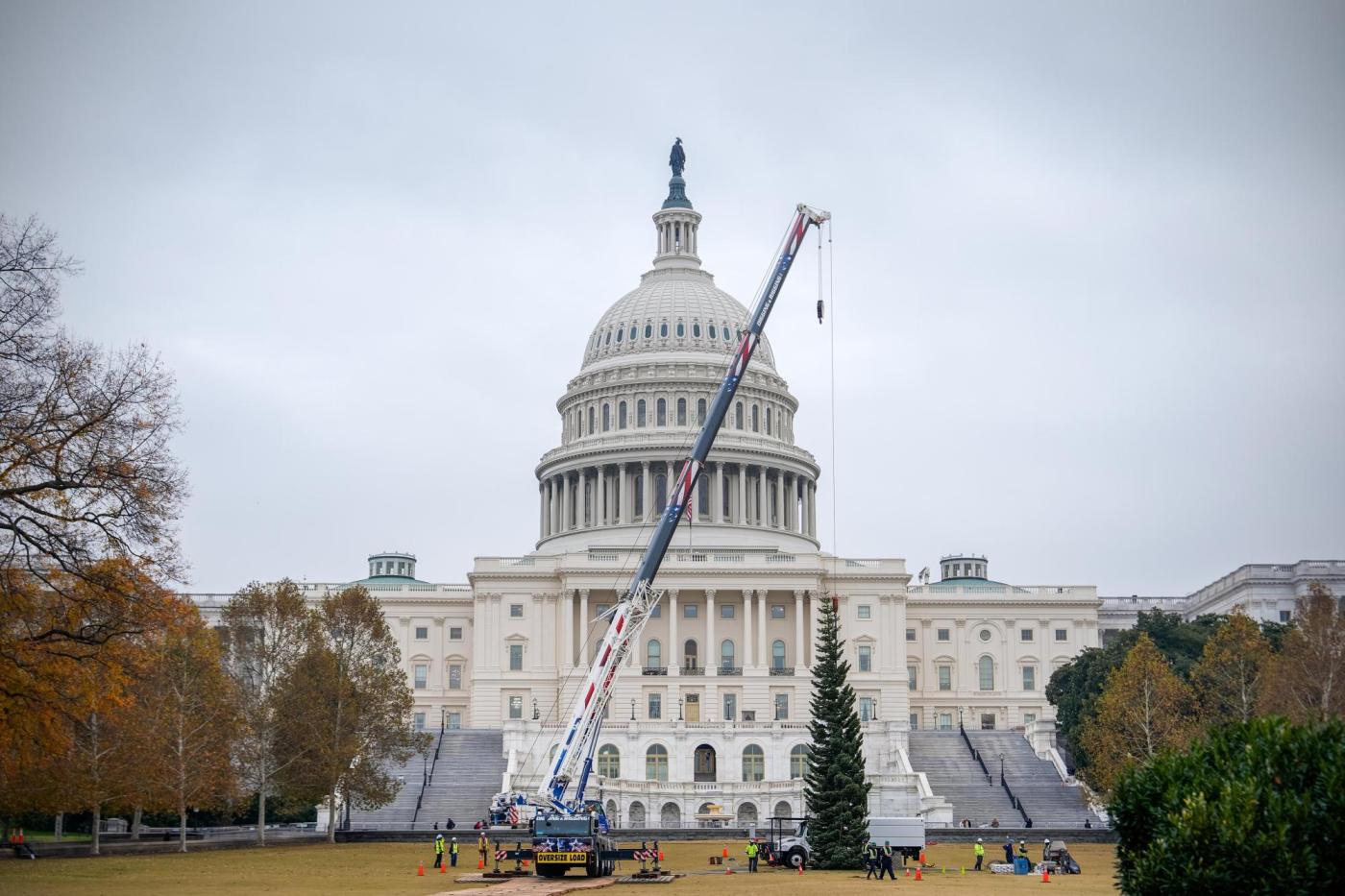 FBI seeks interviews with Democratic lawmakers who urged US troops to defy illegal orders