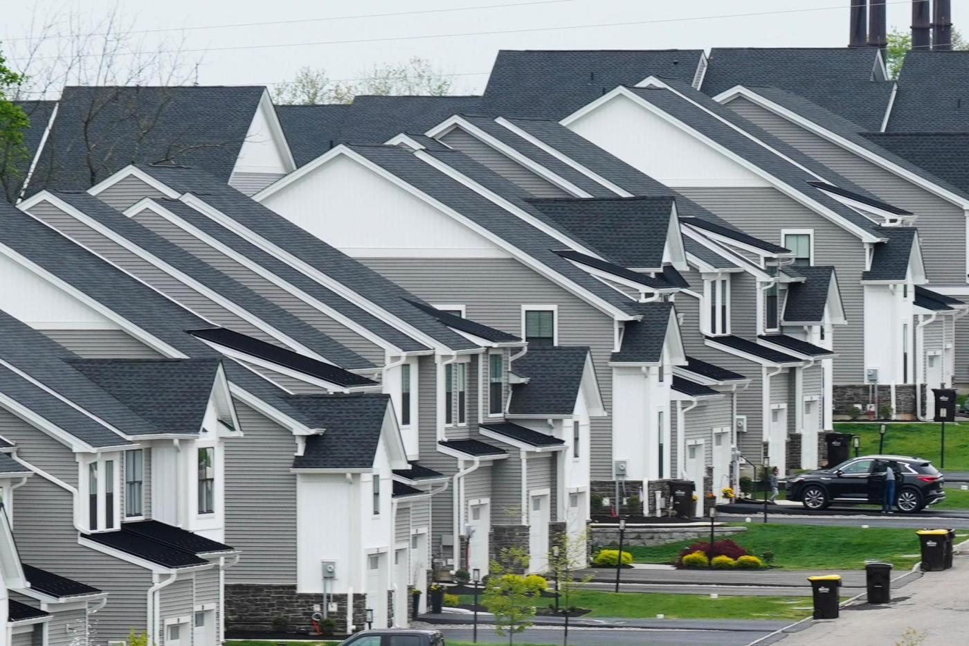 Federal agency boosts size of most single-family loans the government can guarantee to $832,750