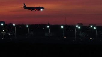 FAA says flight cuts will stay at 6% because more air traffic controllers are coming to work