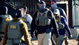 Federal judge says immigration officers in Colorado can only arrest those at risk of fleeing