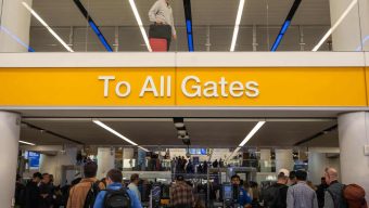 Weekend flight delays, cancellations, climb in Southern California, as government shutdown drags on