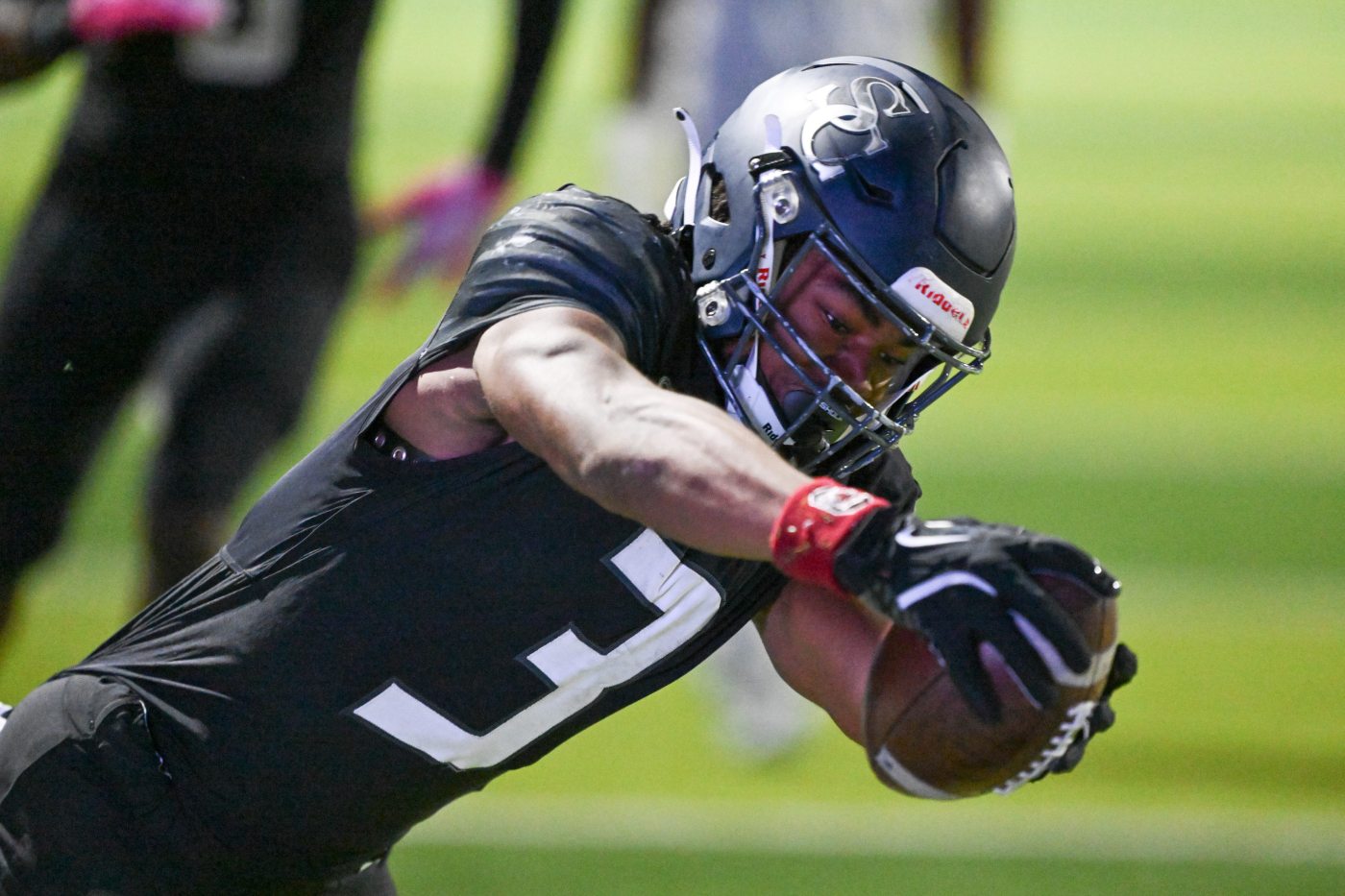 LA Daily News football quarterfinal playoff previews and predictions for Friday’s games