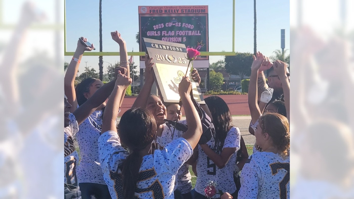 Anaheim flag football overpowers Castaic to win Division 5 championship