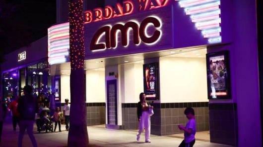 5 Southern California theaters offering holiday deals beyond Black Friday