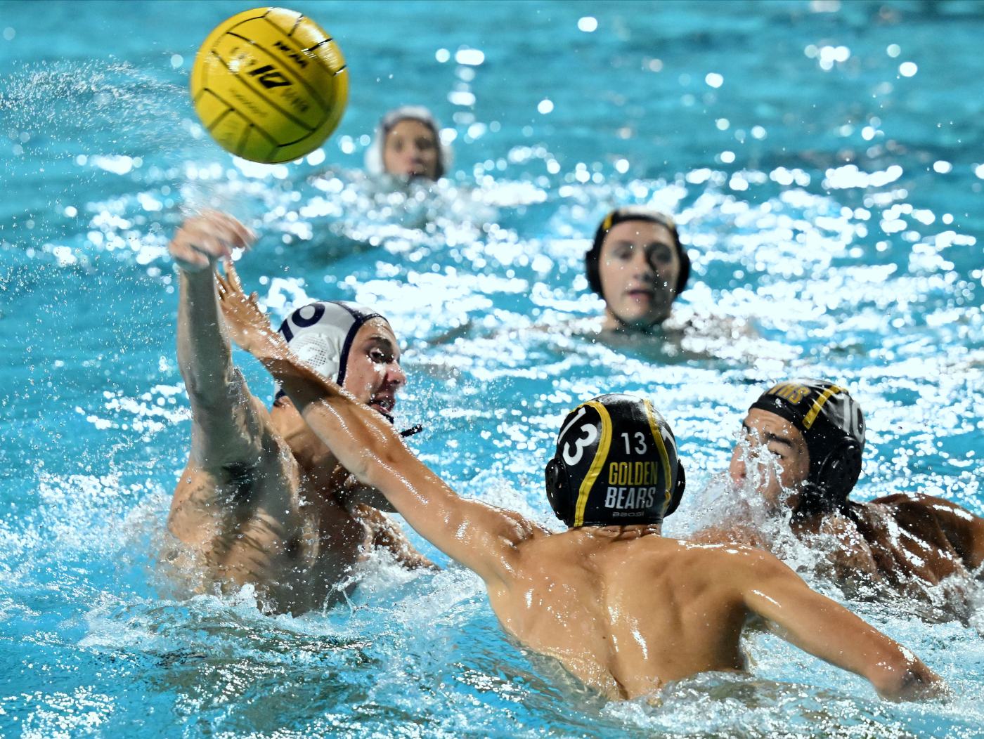 Boys water polo: Oaks Christian and Harvard Westlake topped in the CIF-SS semifinals