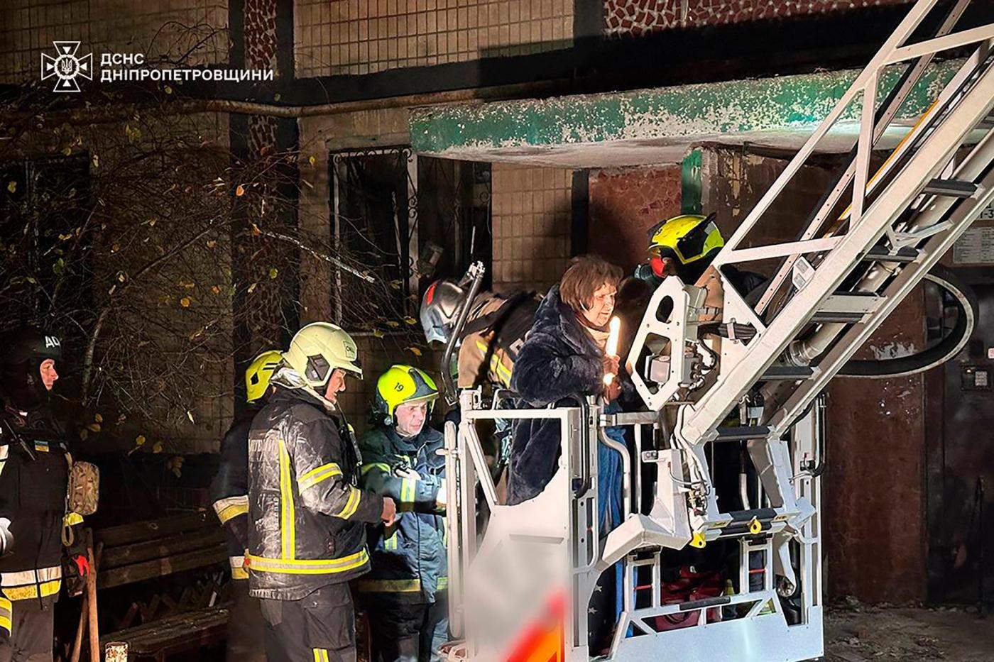 Russian strikes hit an apartment building and energy sites in Ukraine, killing 4