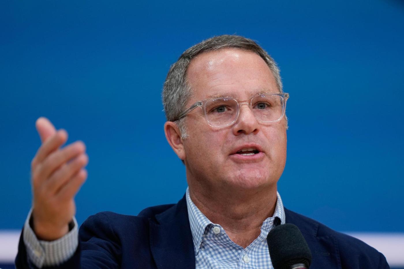 Walmart CEO Doug McMillon to retire in January and US operations chief John Furner will take over