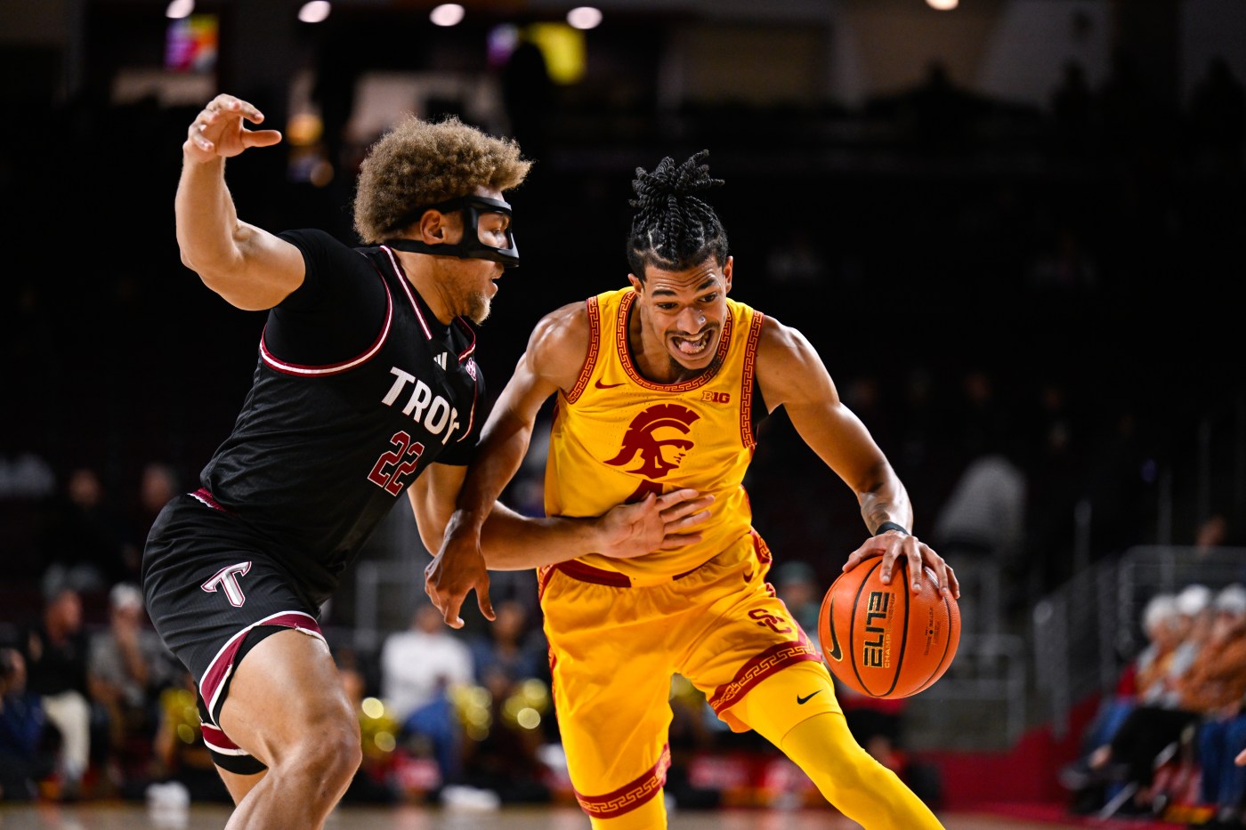 USC riding Maui Invitational win, 7-game winning streak into Big Ten play