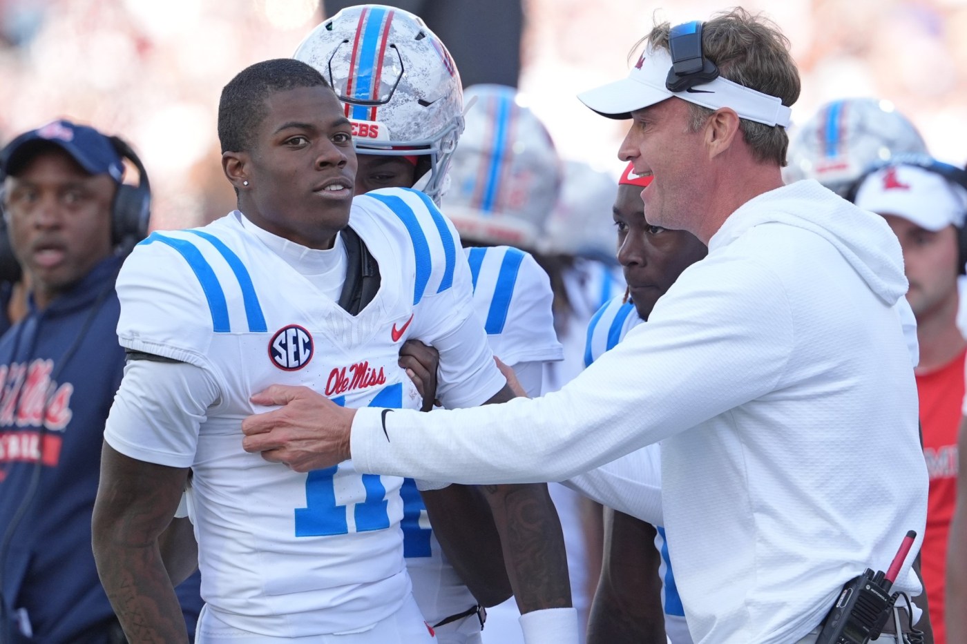 CFP rankings: Mississippi loses coach but moves up 1 spot