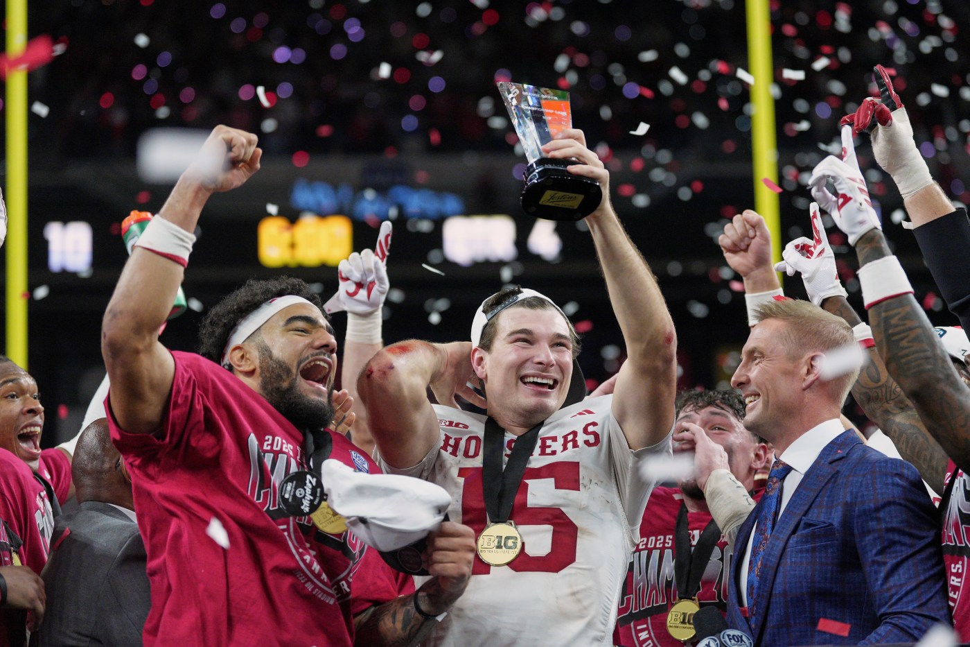 No. 2 Indiana ends Big Ten title drought with win over No. 1 Ohio State
