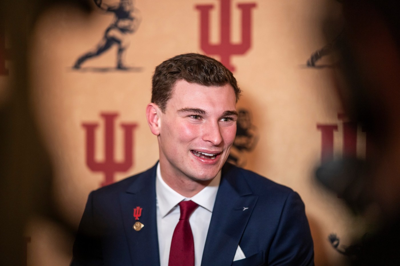 Indiana’s Fernando Mendoza wins Heisman Trophy