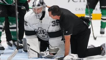 Kings lose Darcy Kuemper and scoring slump continues against Stars