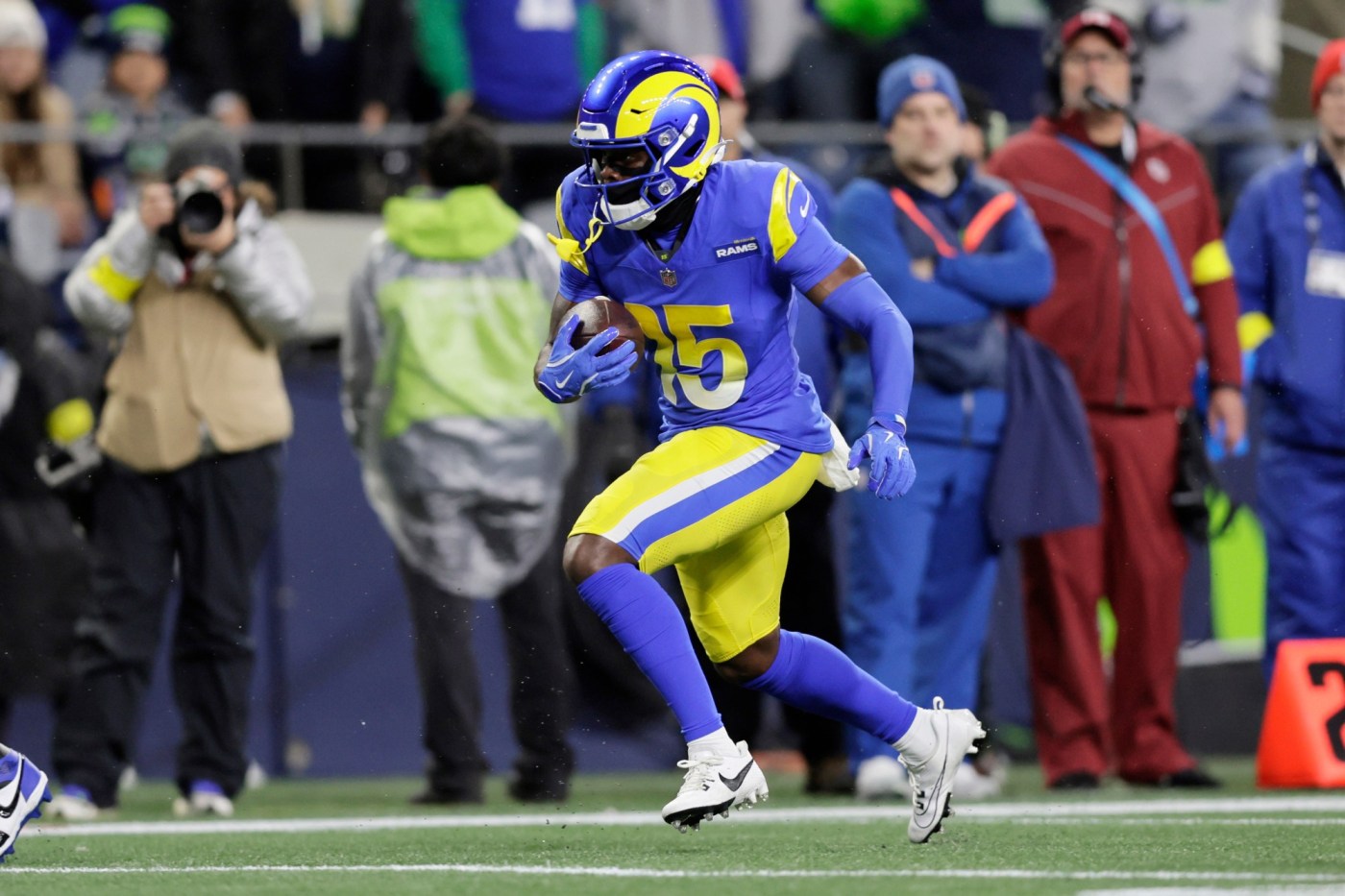 Rams at Atlanta Falcons: Who has the edge?