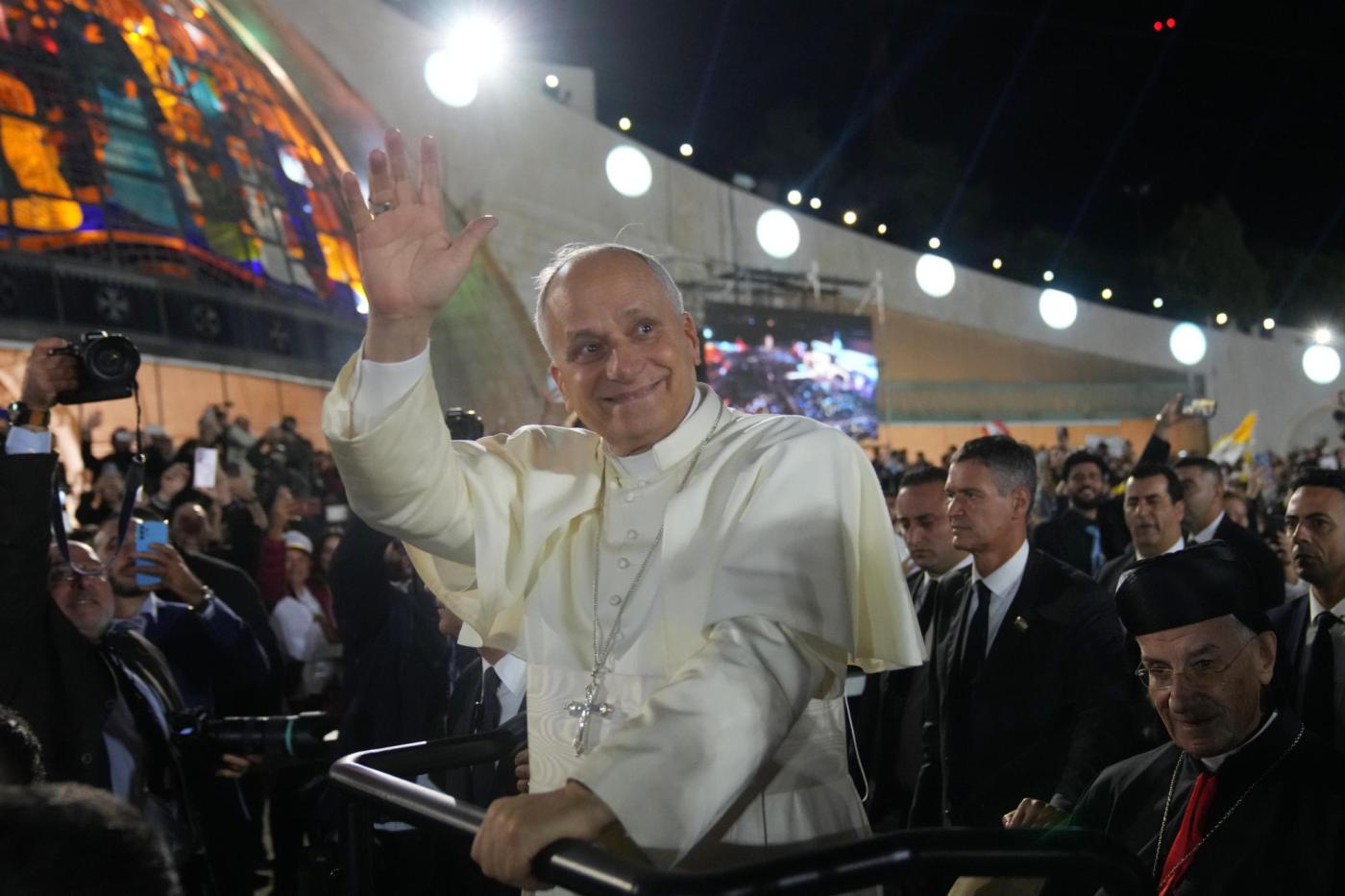 Pope Leo XIV sends message of support to southern Lebanon as he ends 1st foreign trip
