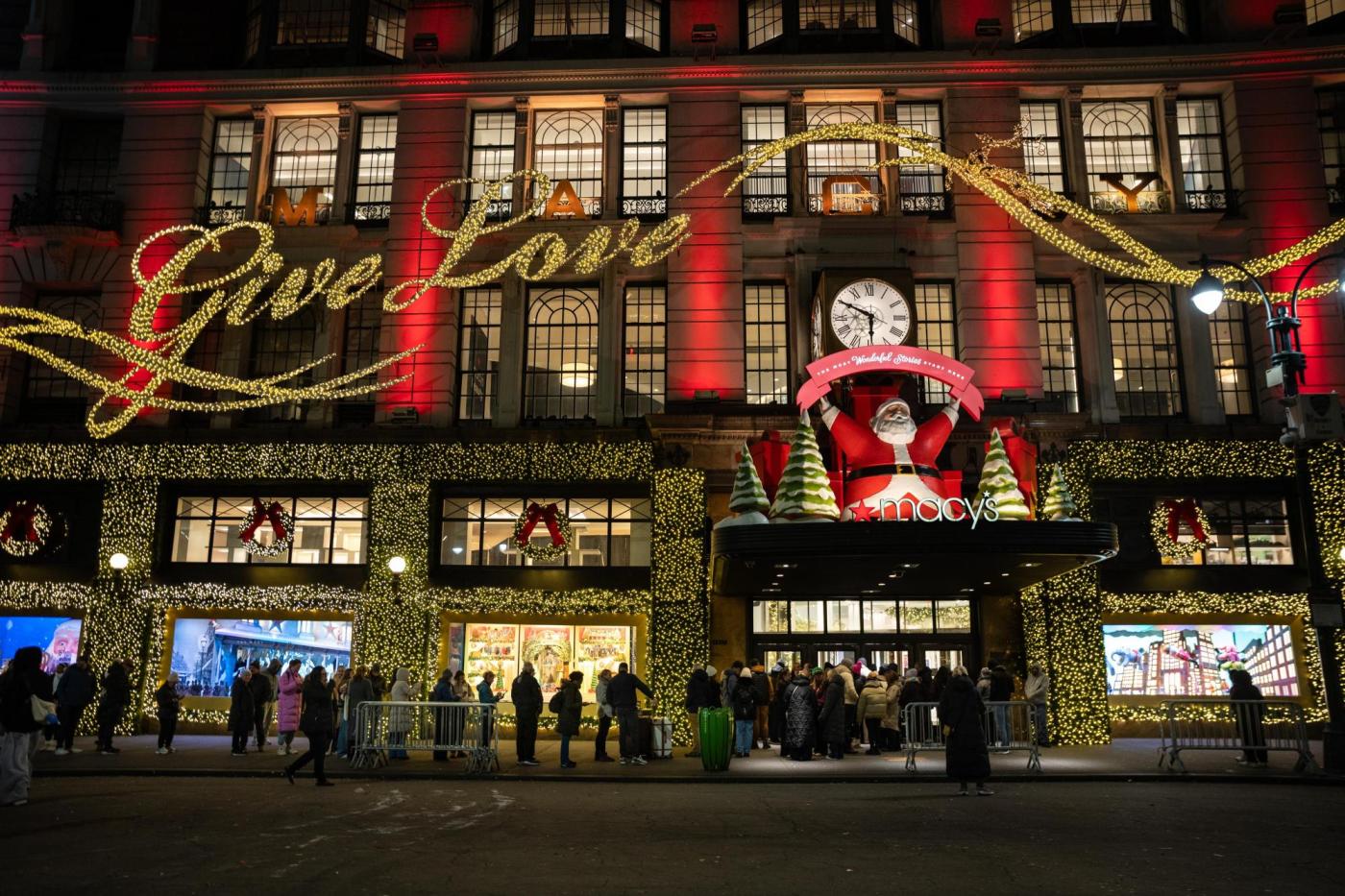 Expert tips to ease financial pressure and avoid holiday overspending