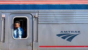 Amtrak’s 18,000 workers to receive $900 bonuses, funded by executive cuts