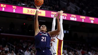 No. 16 USC women shredded by No. 1 UConn