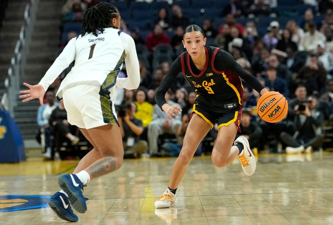 No. 19 USC women hold off Cal in close win