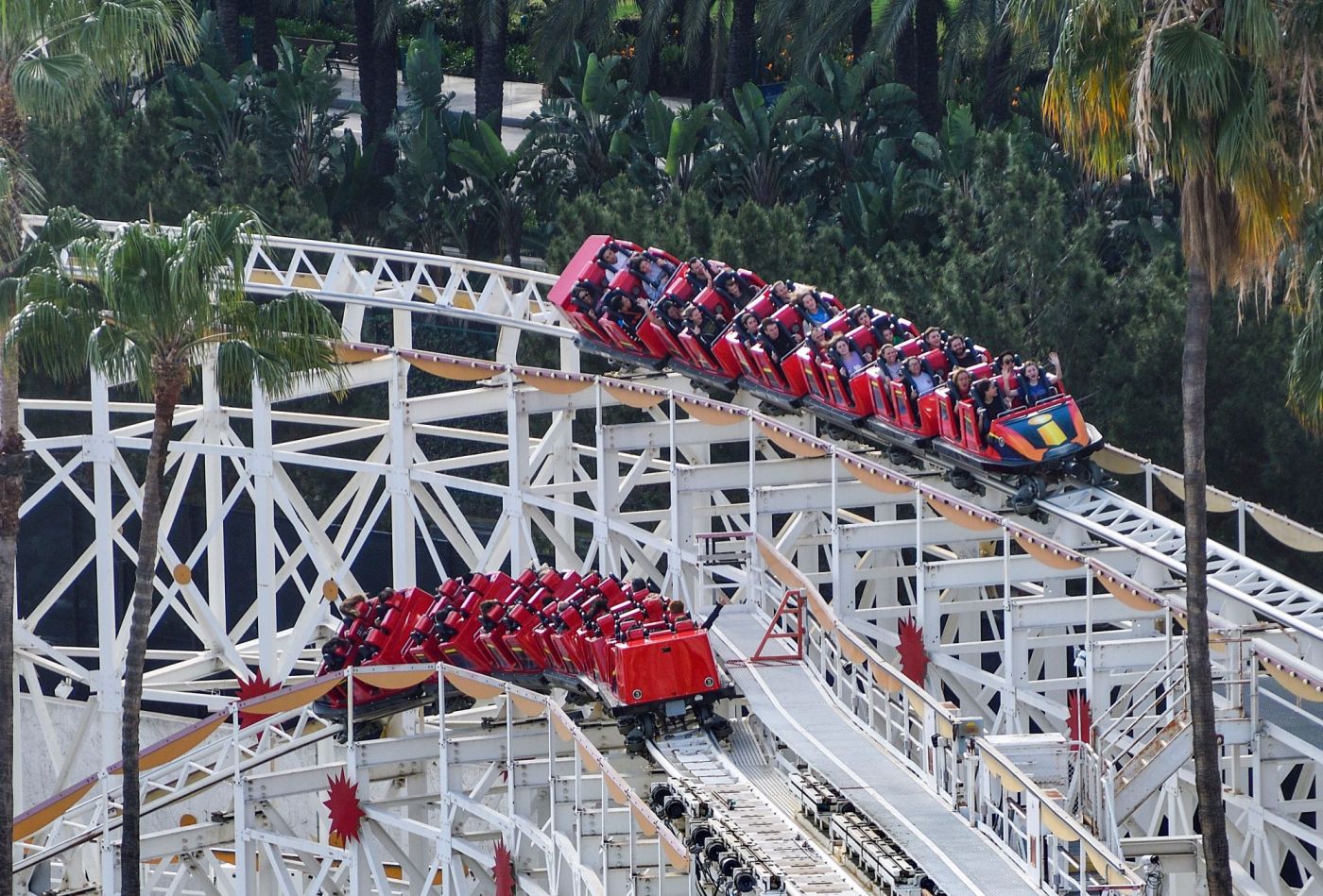 Disneyland closes 8 attractions during busy Christmas season