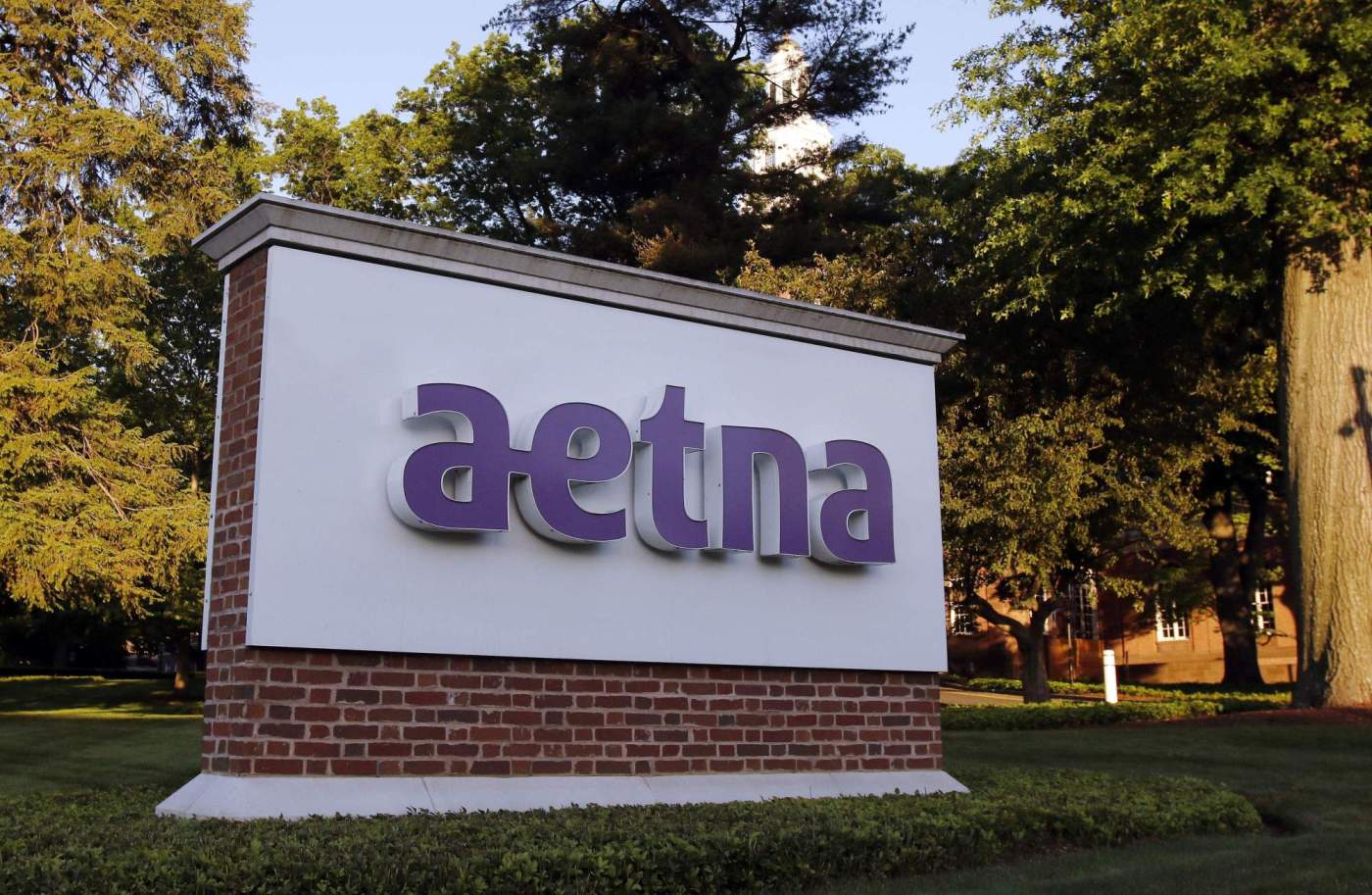 Aetna to cover IVF treatments for same-sex couples in national settlement