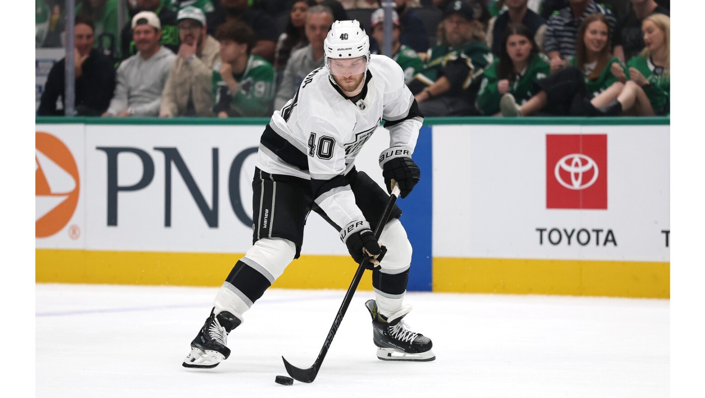 Joel Armia’s 2-goal night leads Kings past Mammoth
