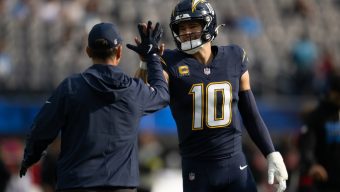 Chargers prioritize health for regular-season finale vs. Broncos