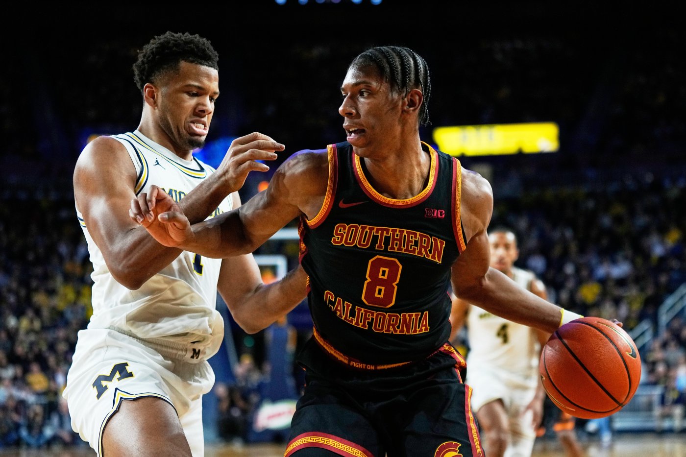 USC men dominated by No. 2 Michigan to begin 3-game trip
