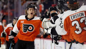 Trevor Zegras scores twice to lead Flyers past reeling Ducks