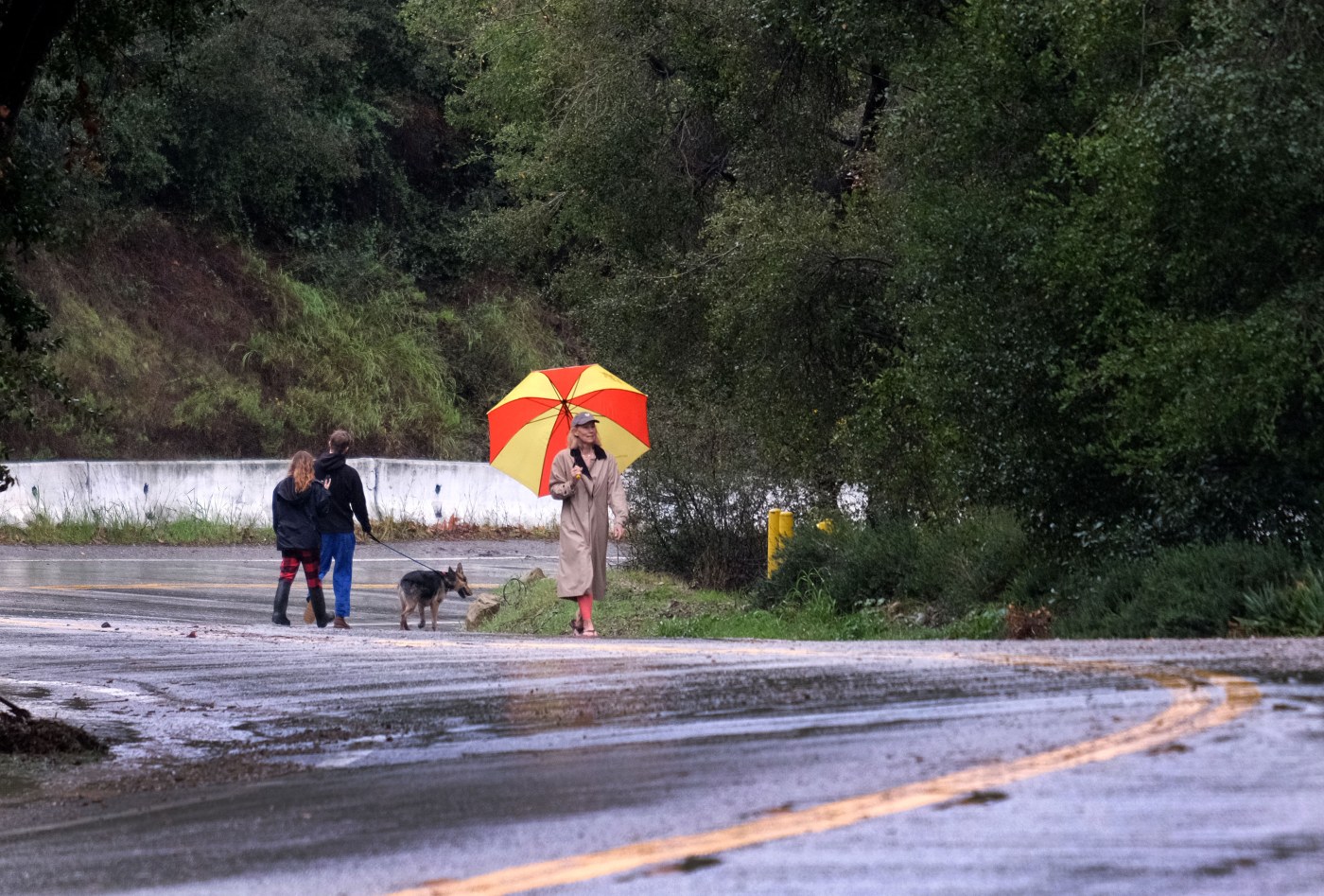 3.6-mile stretch of Topanga Canyon Boulevard to close because of possible mudslides