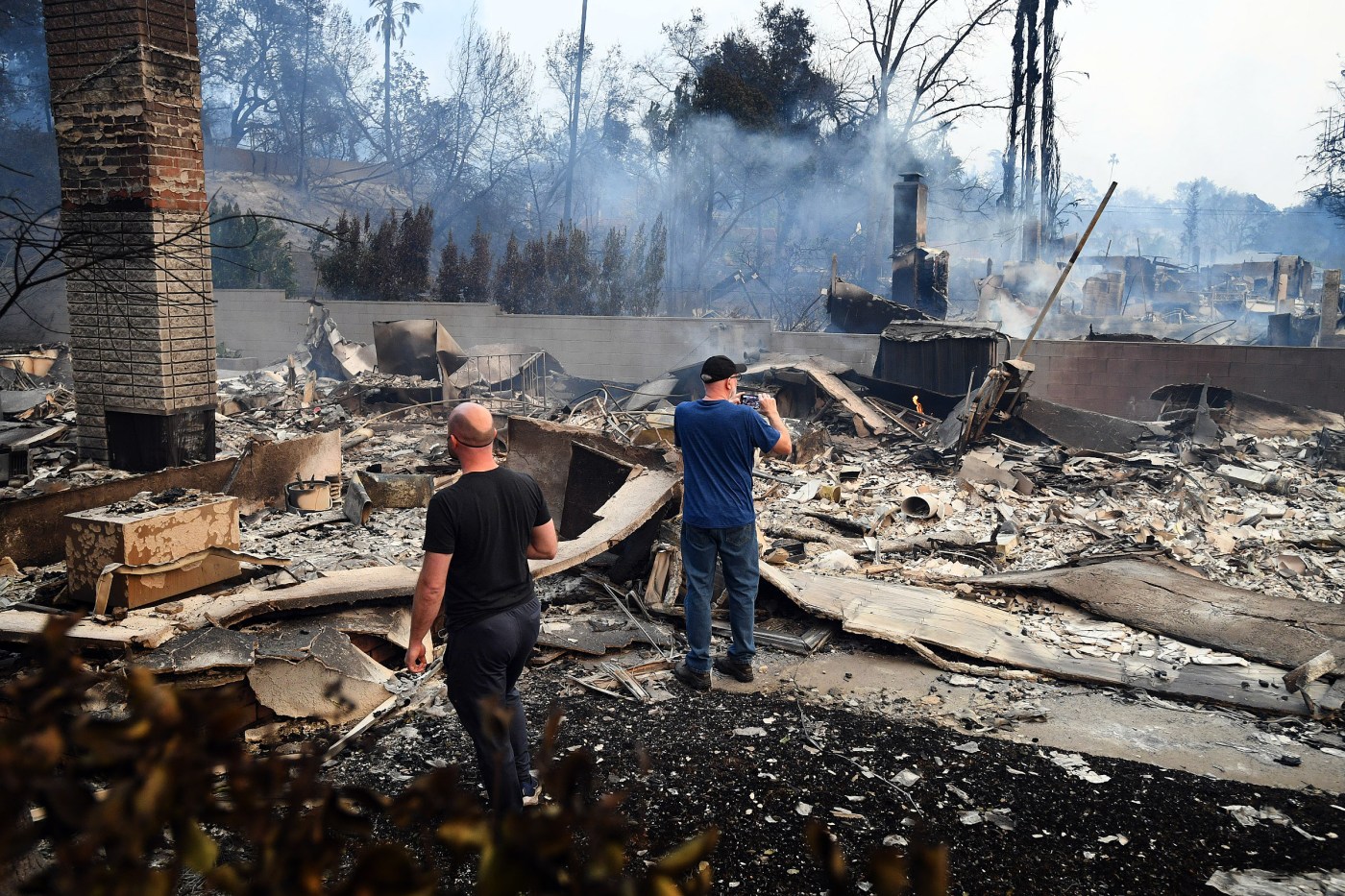 New 211 LA partnerships expand disaster relief in the county