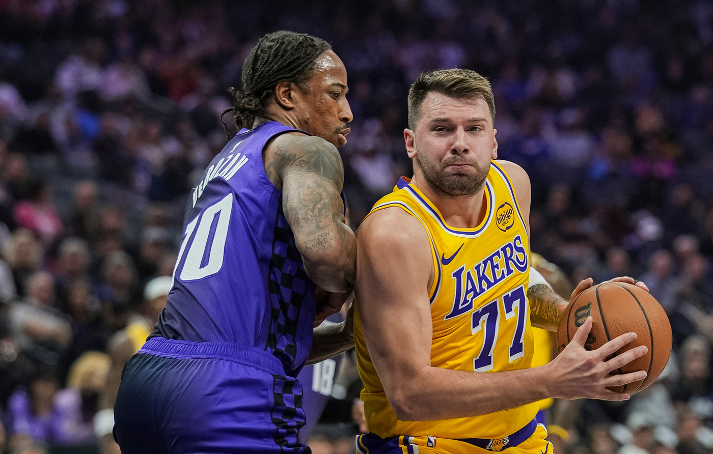 Luka Doncic scores 42, but Lakers lose to hot-shooting Kings