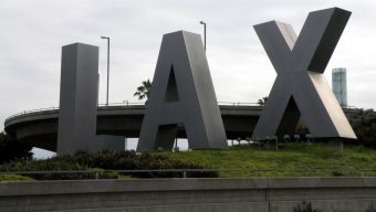 Ground delay temporarily in place Saturday night at LAX